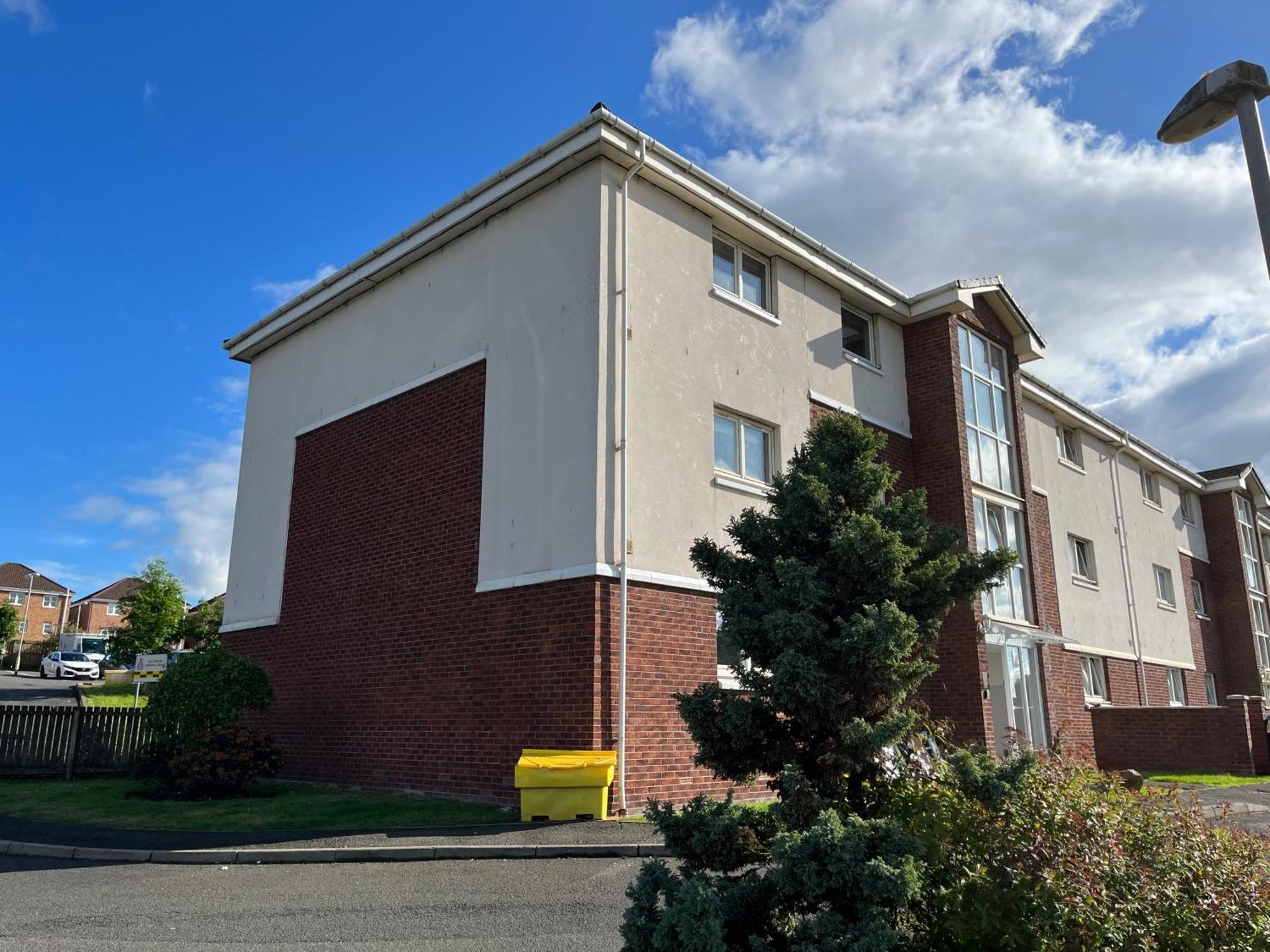 Flat One, 212 Eaglesham Road, East Kilbride, グラスゴー エクステリア 写真
